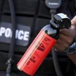 Spray e manganello: nuove armi per la polizia locale
