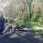 La Polizia Locale scopre eternit abbandonato in Via Pontina vecchia