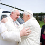 I primi sei anni di Pontificato di Francesco. Celebre l’abbraccio con Benedetto XVI nella nostra Diocesi