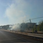 Continuano gli incendi sulla Pontina